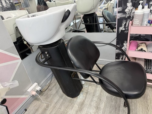 Hairdressing basin backwash - hairdressing,